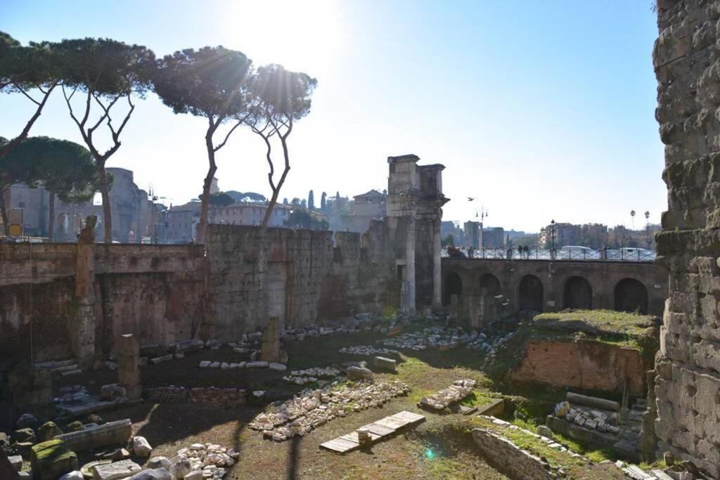 Ibernesi - Charming Apartment At The Roman Forums מראה חיצוני תמונה